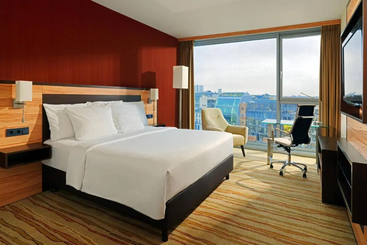 Image 1 of Courtyard by Marriott Duesseldorf Hafen