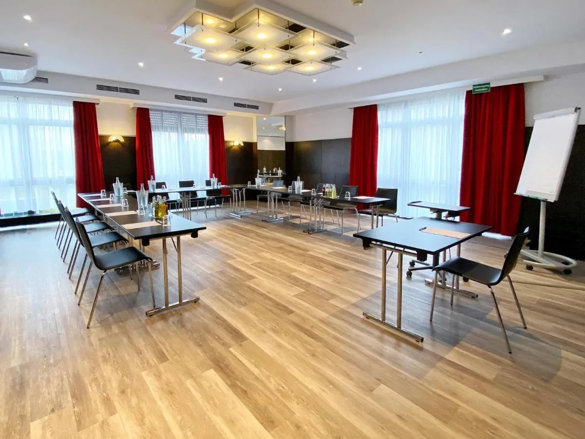 Image 6 of DORMERO Hotel Düsseldorf