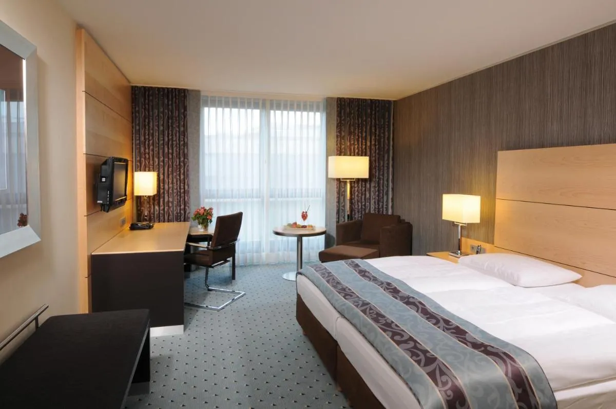 Image 5 of Maritim Hotel Düsseldorf