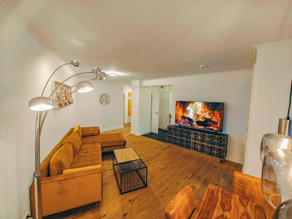 Image of 3 Room Downtown Apartment Bilk