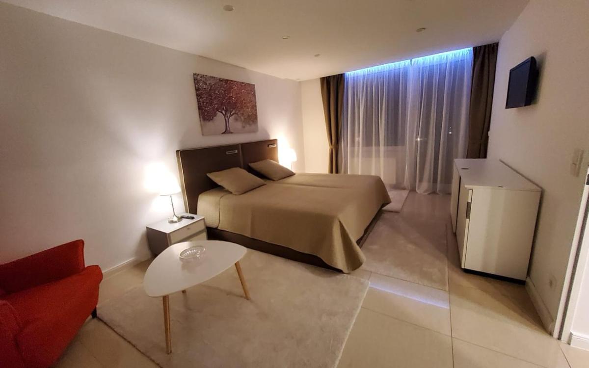 Image 4 of 3 Zimmer Wohnung – Keine Party Wohnung ! 6 Personen