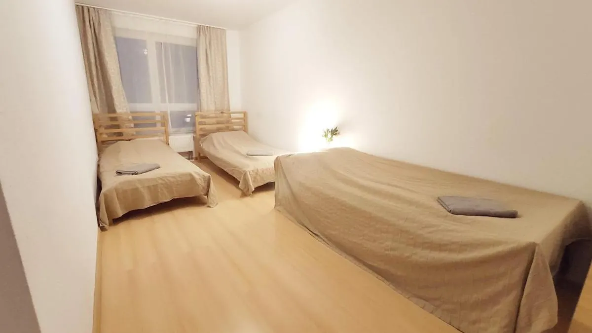 Image 3 of 3 bedroom house with 2 bathrooms in Dusseldorf – Haus mit 3 Schlafzimmer 2 Badezimmer in Düsseldorf