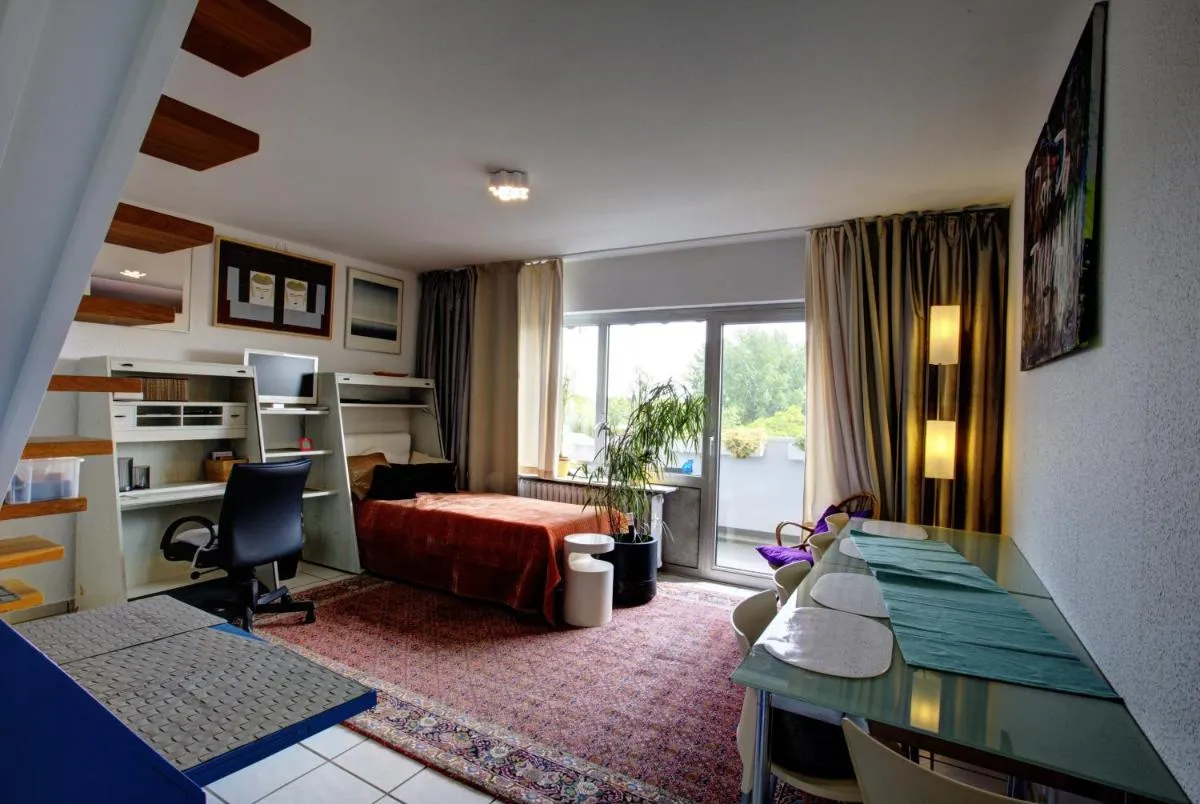 Image 1 of Air Boardinghouse Tulip Stockum, zu Fuß – 3 Minuten zur Messe