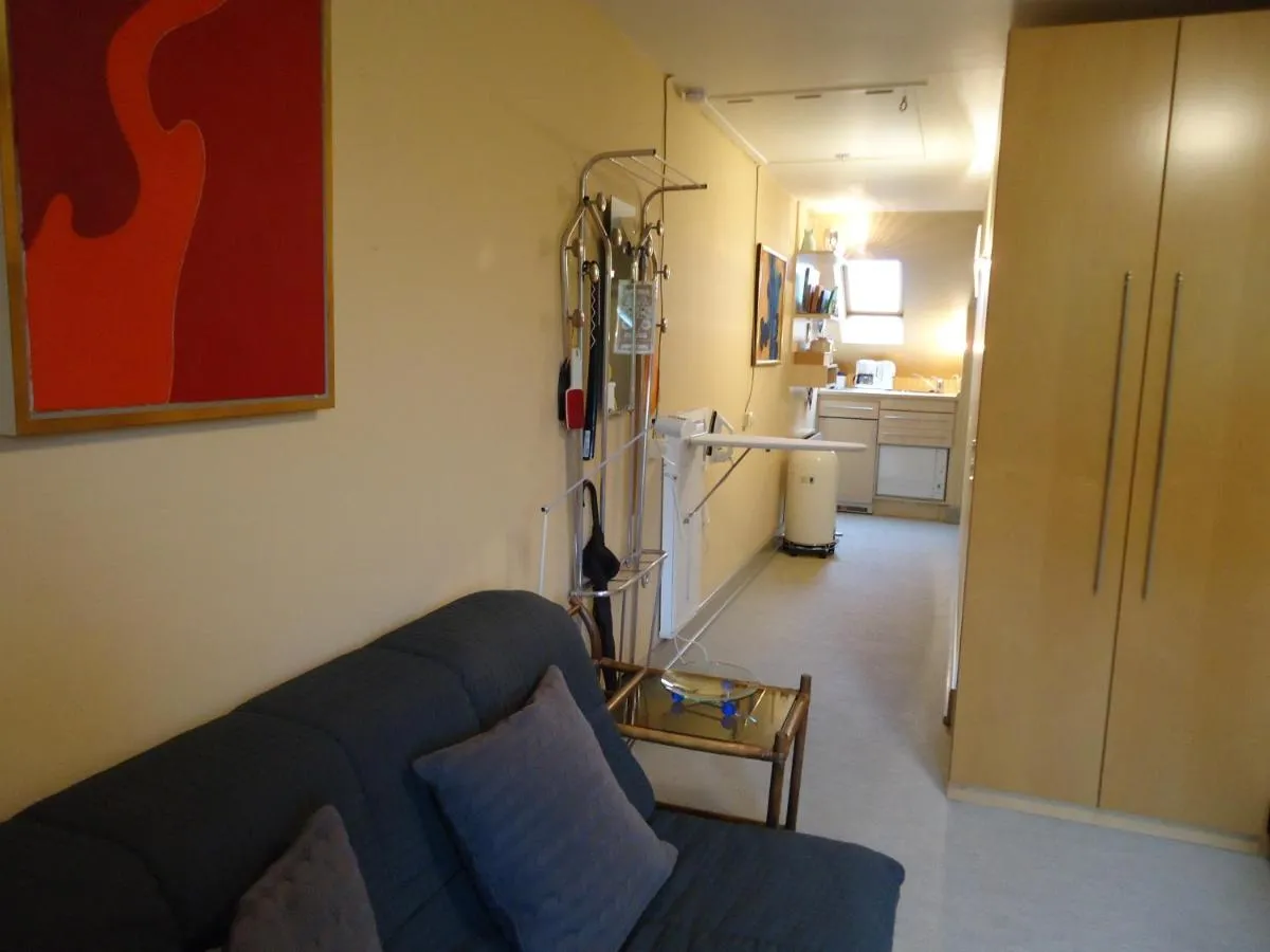 Image 2 of Air Boardinghouse Tulip Stockum, zu Fuß – 3 Minuten zur Messe