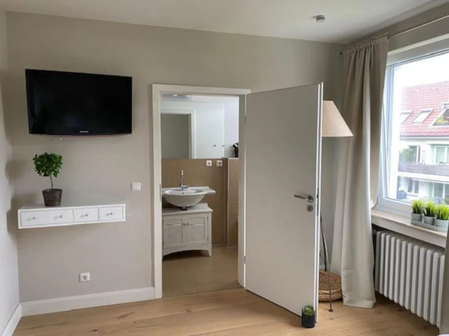 Image 2 of Airport-Messe Apartment, fußläufig erreichbar