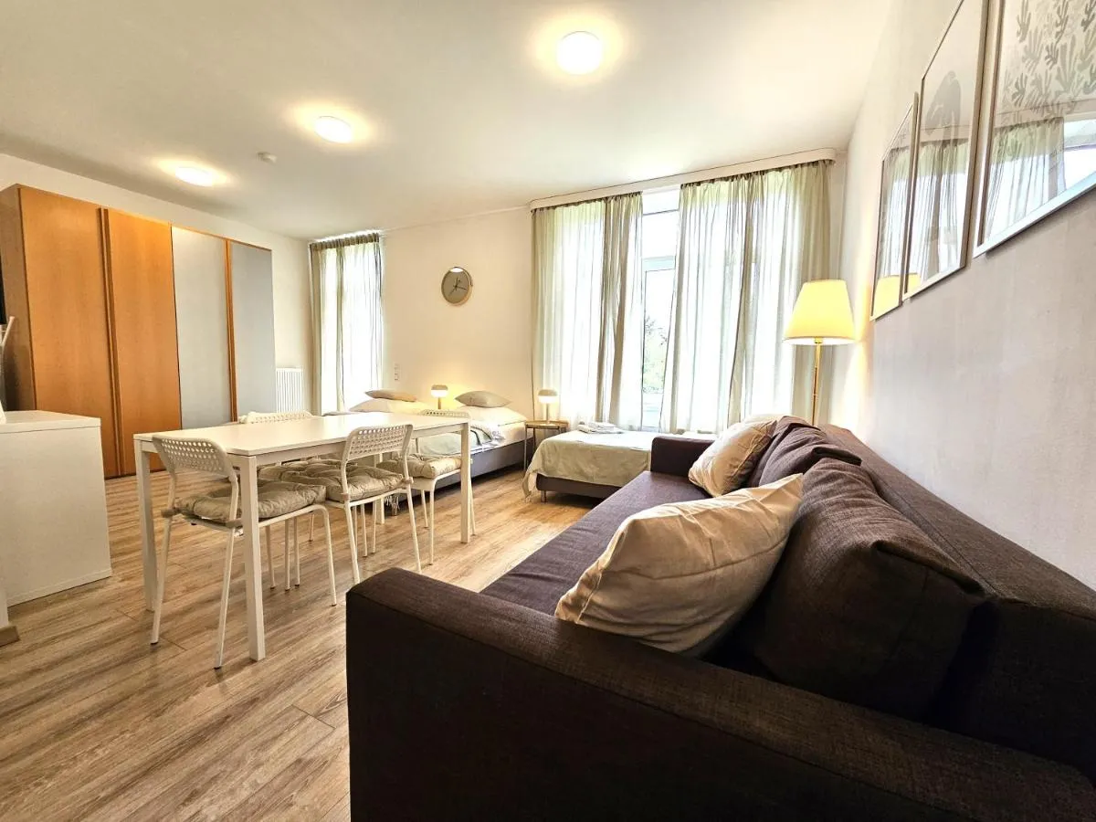 Image 2 of Airport-Messe Apartments