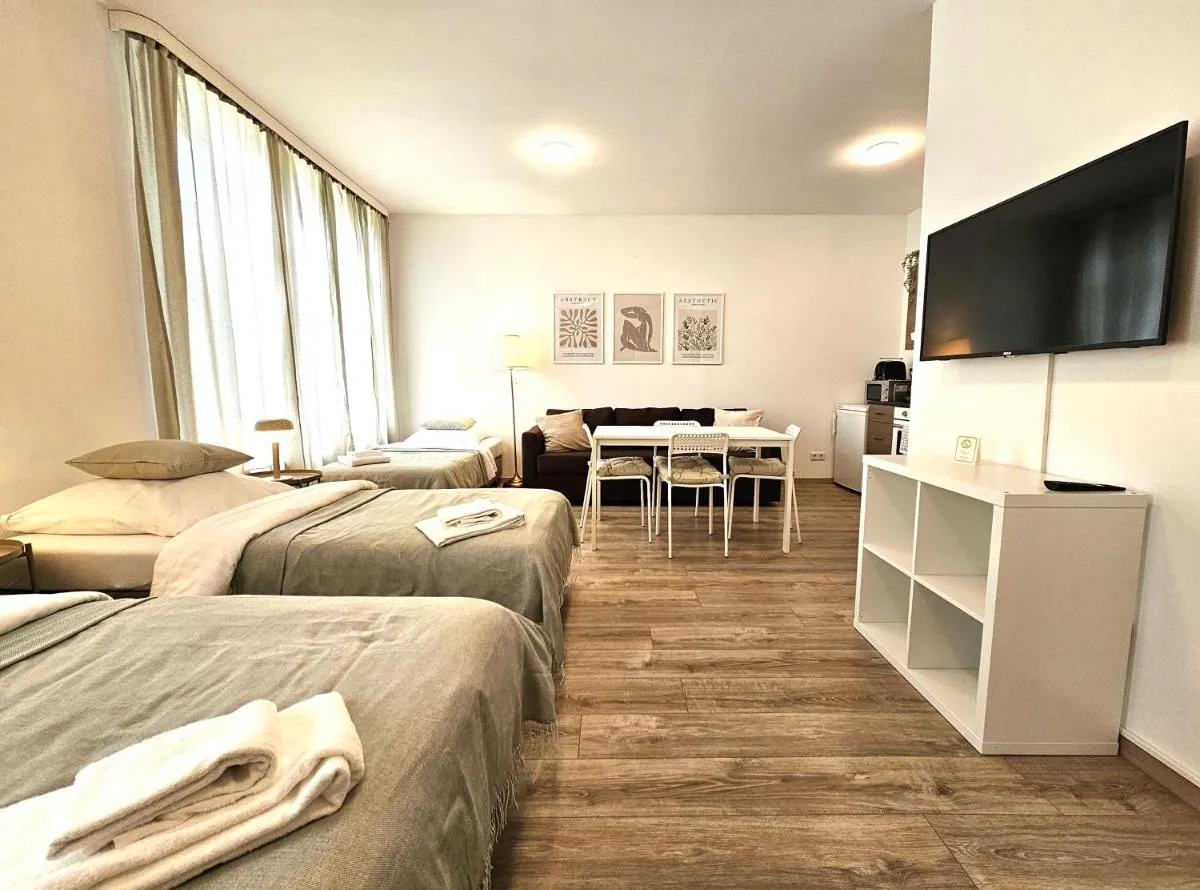 Image 4 of Airport-Messe Apartments