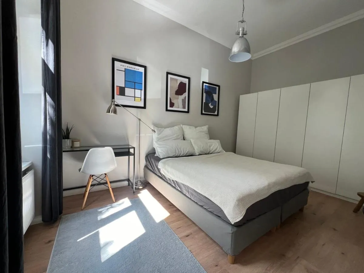 Image 2 of Altbau-Traum im Medienhafen