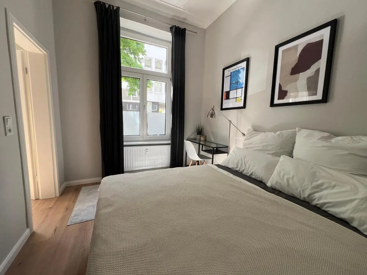 Image 3 of Altbau-Traum im Medienhafen