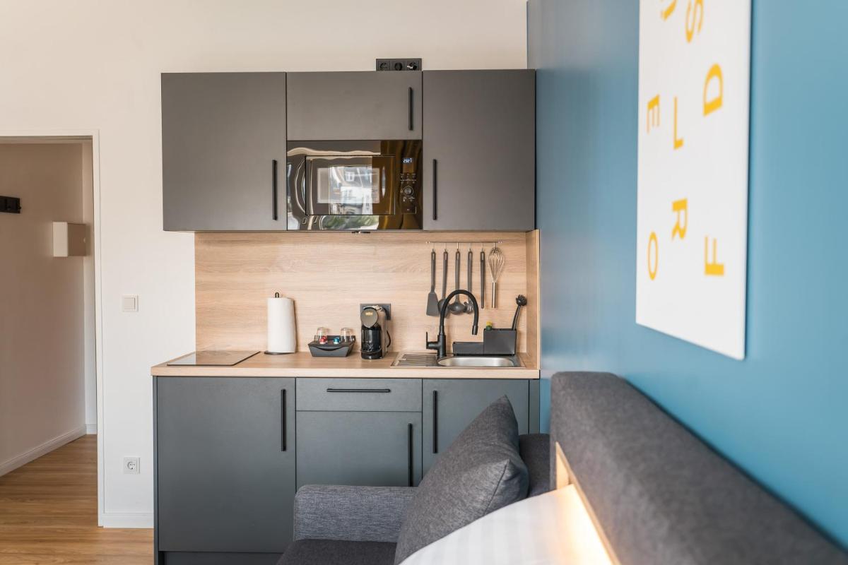 Image 3 of Antares Apartments