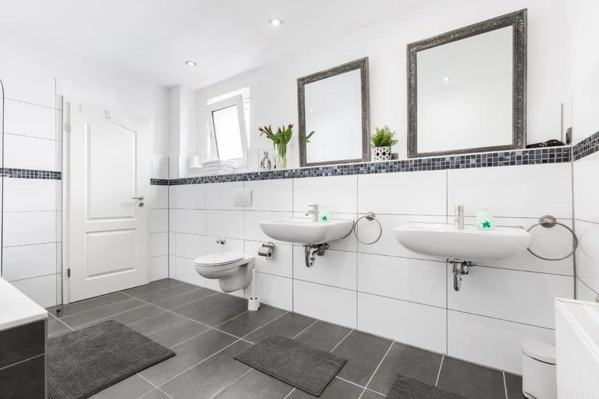 Image 2 of Apart2Stay