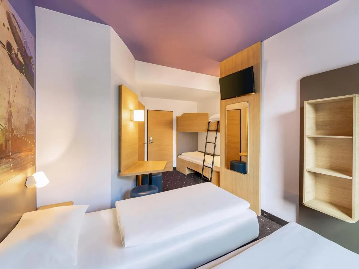 Image 3 of B&B Hotel Düsseldorf-Airport