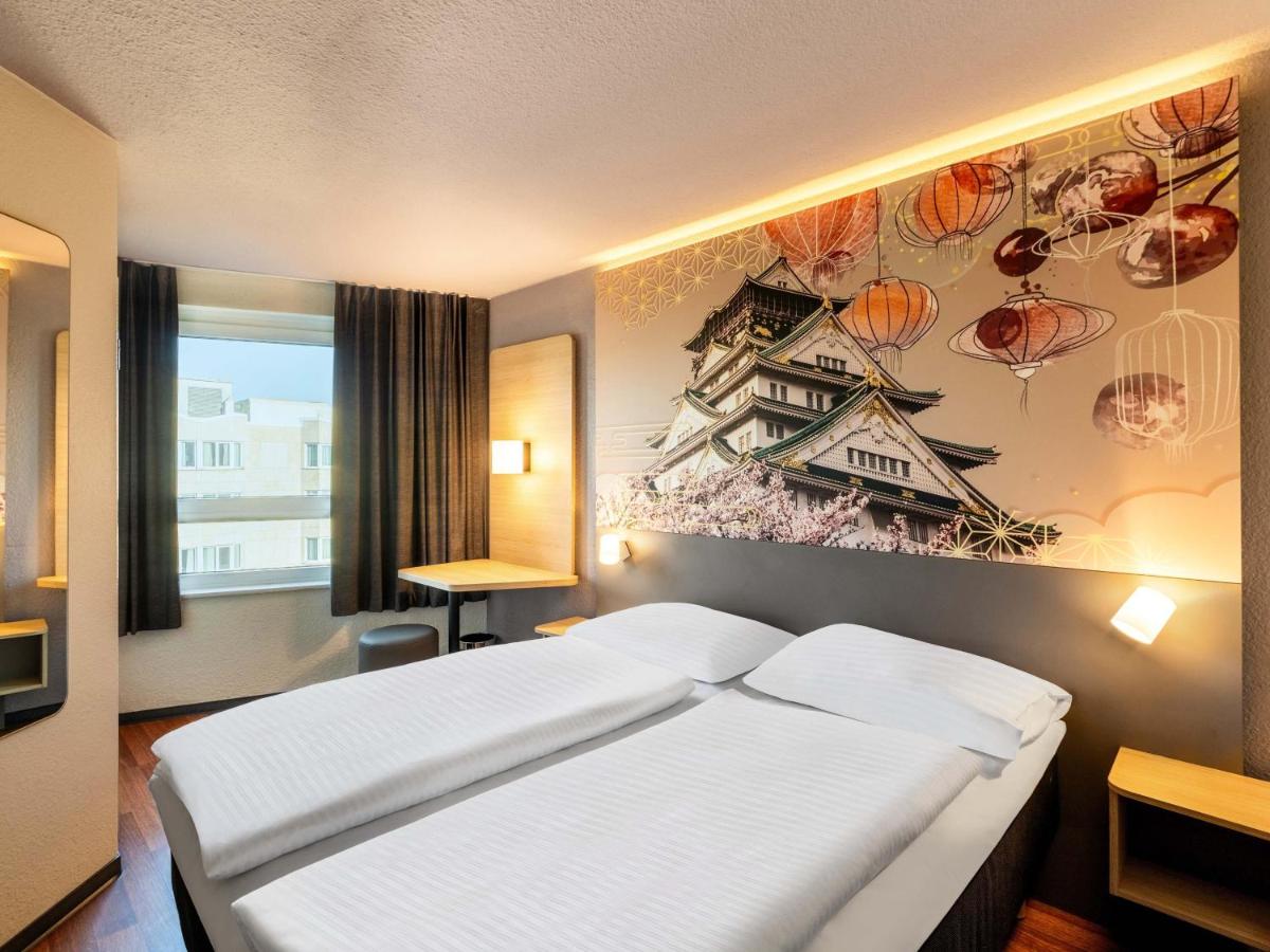Image 1 of B&B Hotel Düsseldorf-Hbf