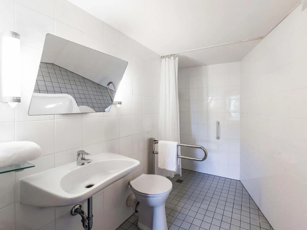 Image 6 of B&B Hotel Düsseldorf-Hbf