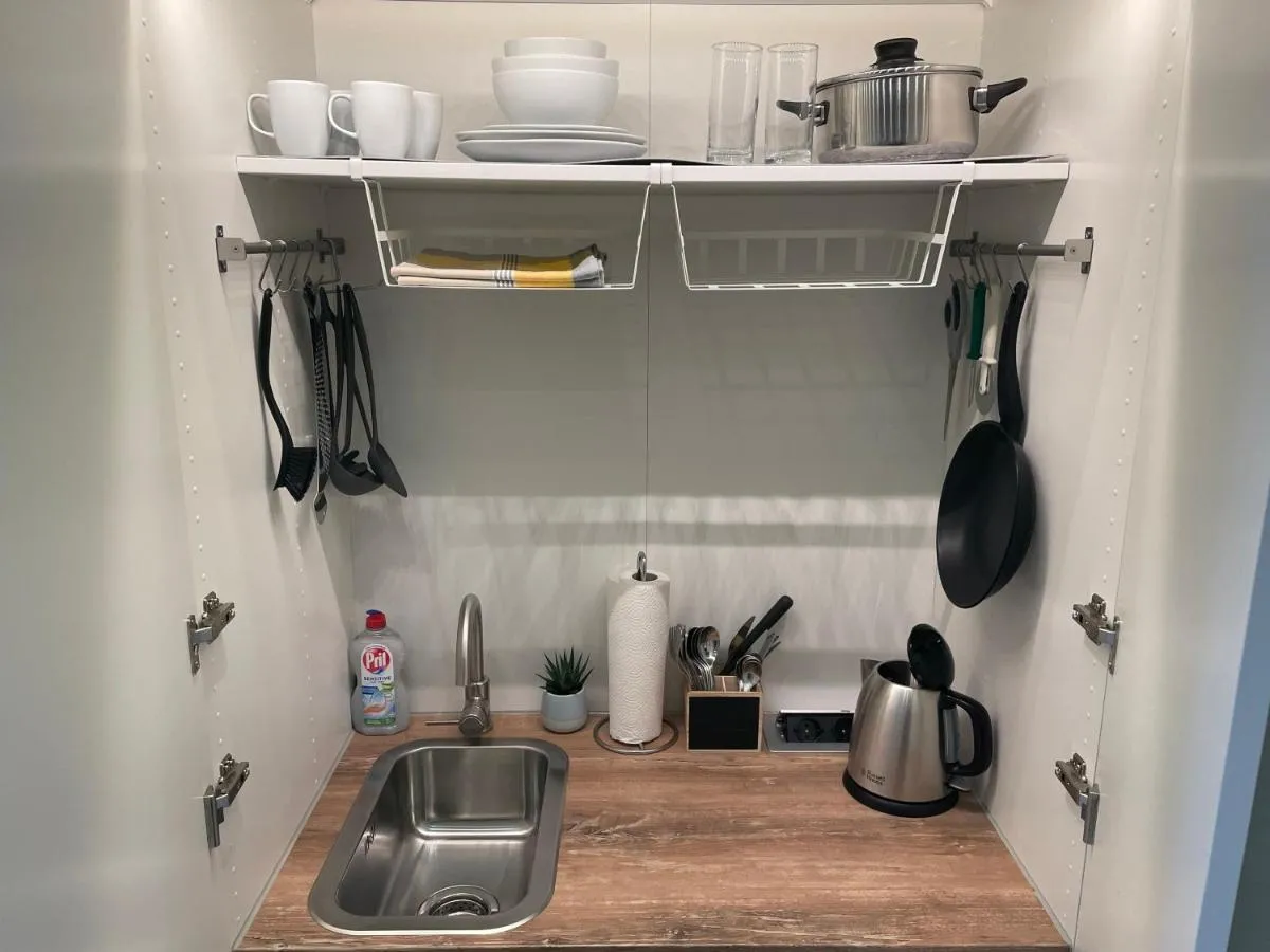 Image 3 of BienveniDUS – self service accommodation – Unterkunft zur Selbstversorgung – Das Messezimmer – Düsseldorf