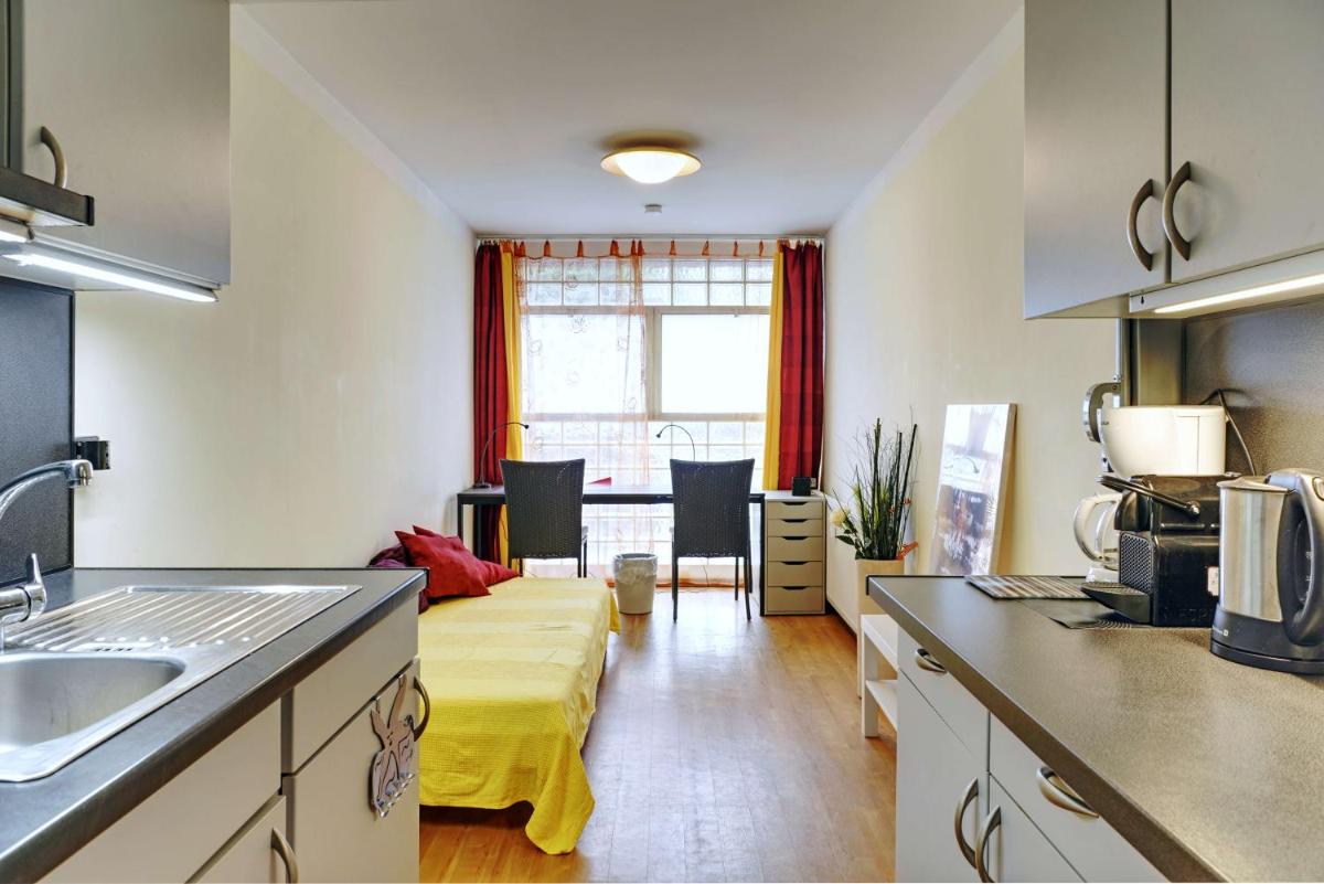 Image 3 of City-Apartment 65qm 2-Schlafzimmer WLAN Nichtraucher Parken