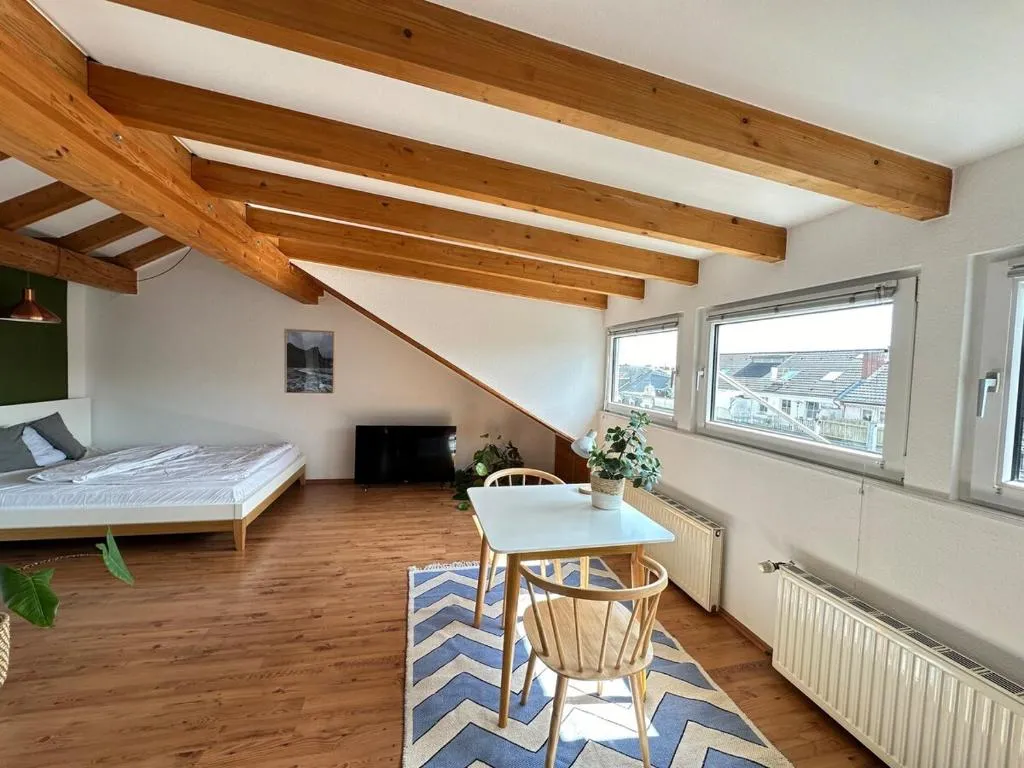 Image of Cozy loft with a view, central, close to tradefair