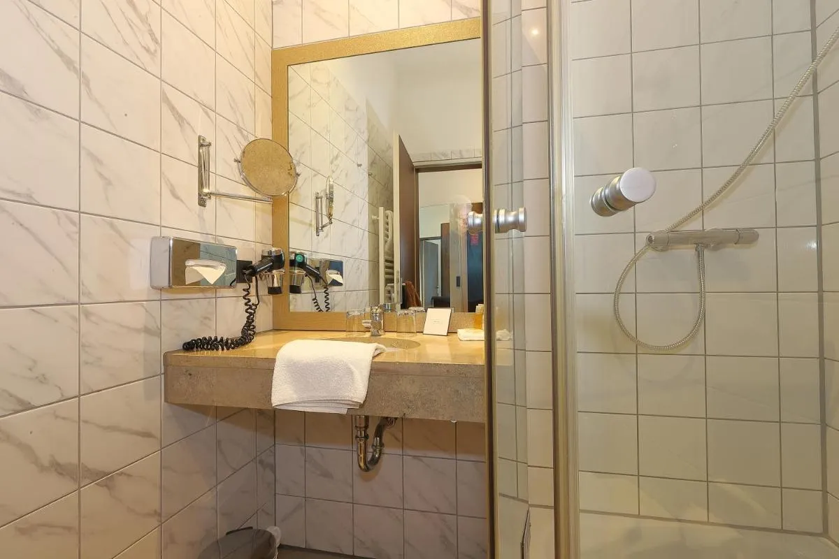 Image 1 of DEVIN Art Hotel