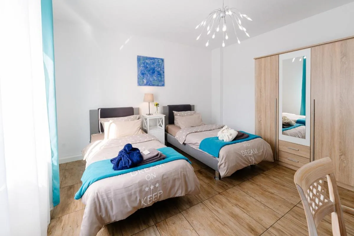 Image 6 of GästeHaus am Flughafen Düsseldorf