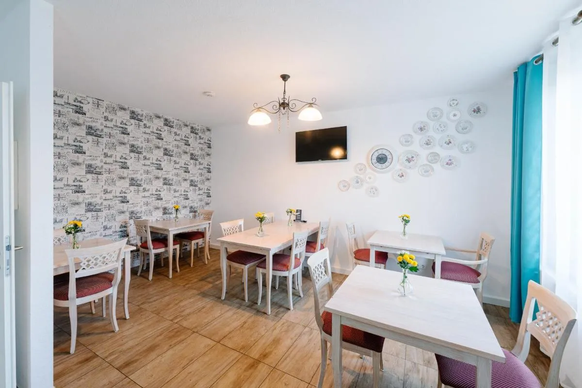 Image 4 of GästeHaus am Flughafen Düsseldorf