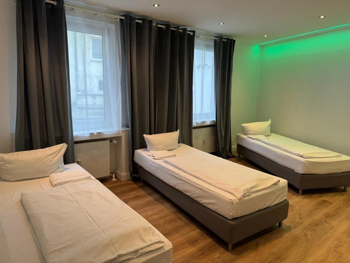 Image 6 of Graf-Adolflux