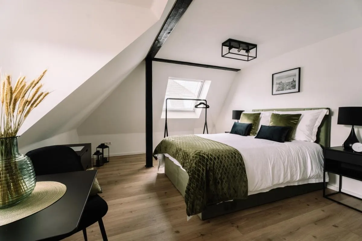 Image 1 of Green Flat Düsseldorf 2.0