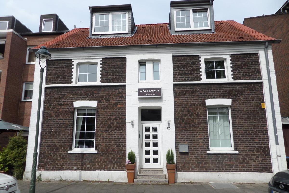 Image 2 of Haus Gerry