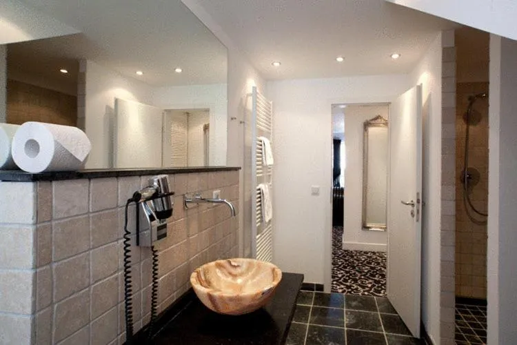 Image 2 of Hotel Aleksandra