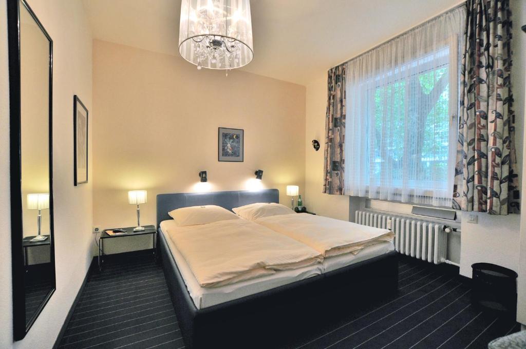 Image of Hotel Am Ehrenhof