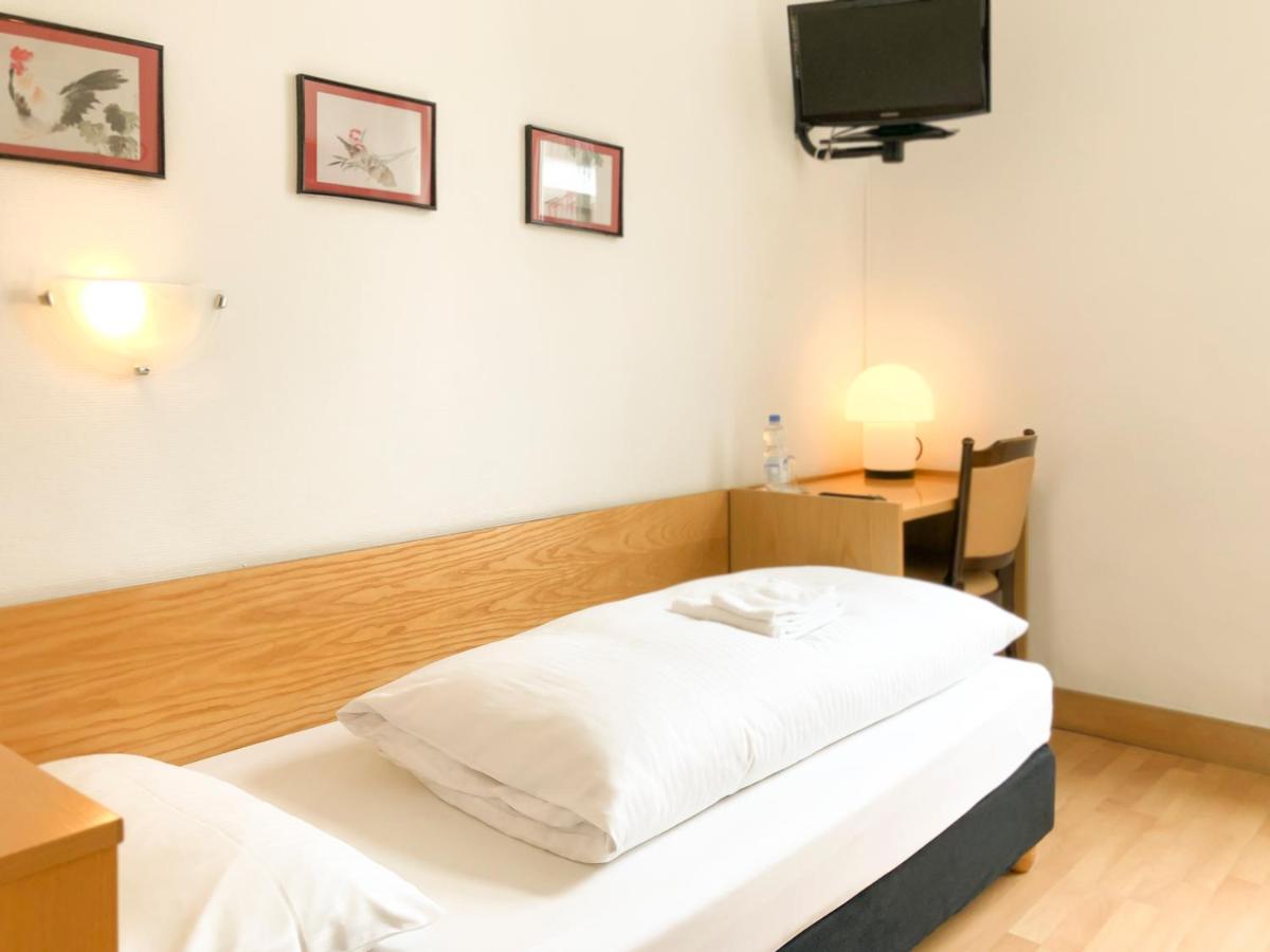 Image 6 of Hotel Moon