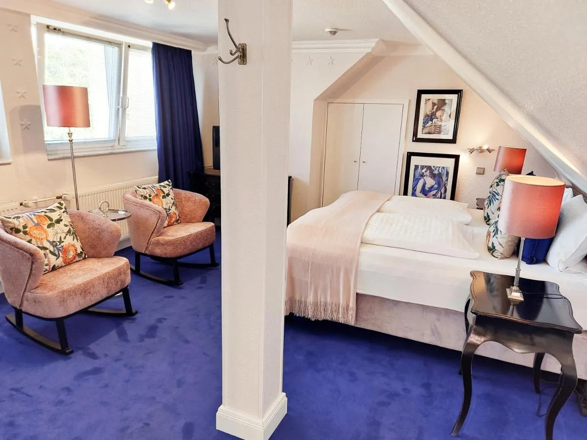 Image 6 of Hotel Sir & Lady Astor