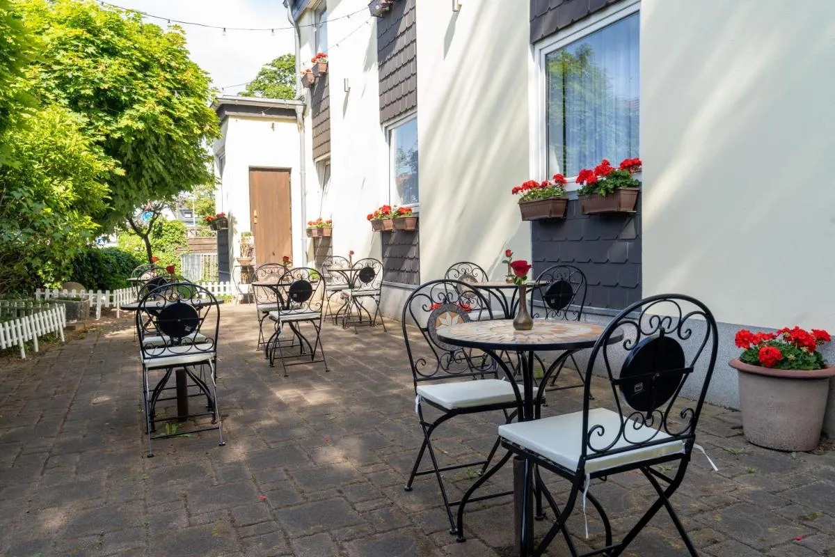 Image 5 of Jupa’s Hotel