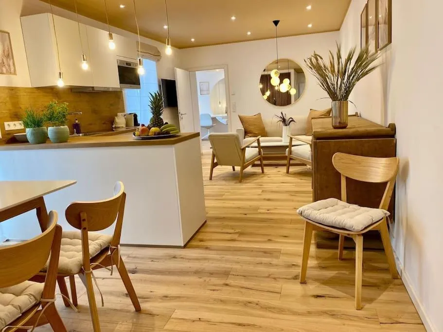 Image of Komfort – Suite zentral, mit Balkon und Waschmaschine