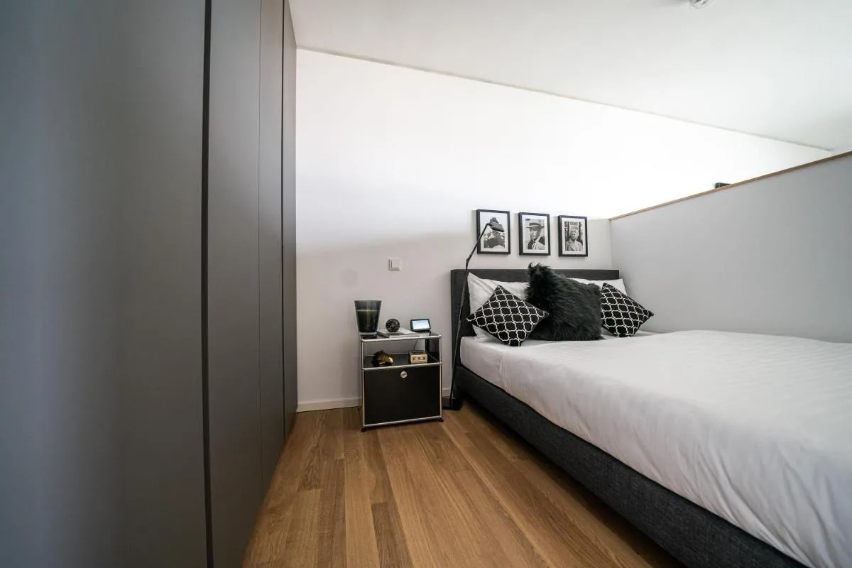 Image 6 of Luxury Apartments Düsseldorf