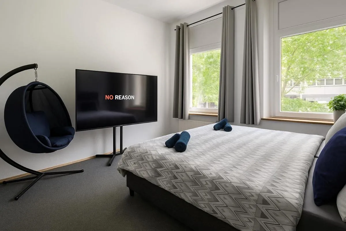 Image 2 of Luxury apartment center of Düsseldorf