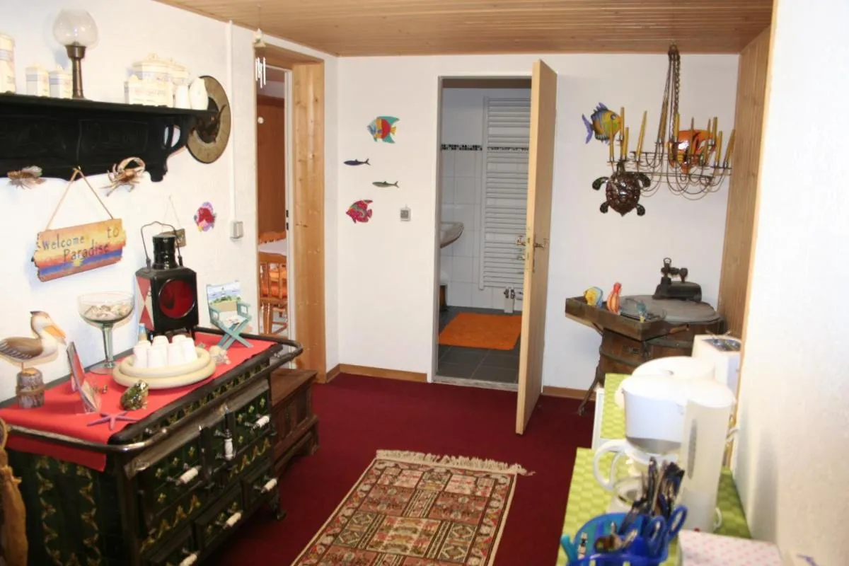 Image 3 of Messezimmer 4 u 2