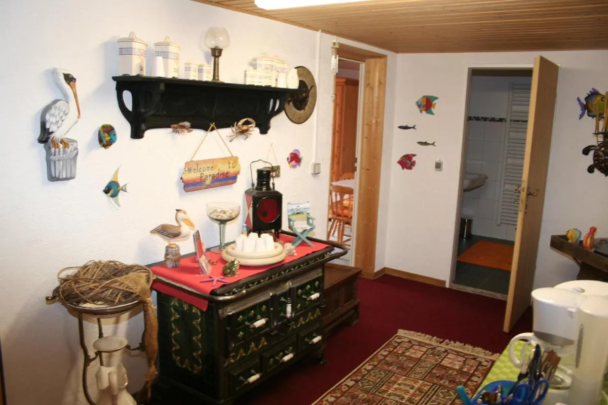 Image 2 of Messezimmer 4 u 2