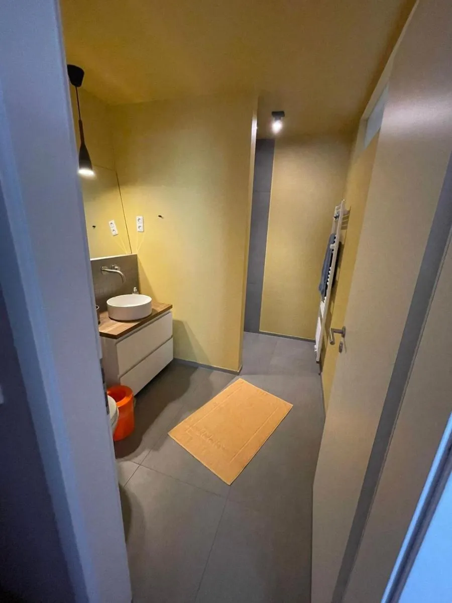 Image 3 of Modern oasis of peace with garden, top public transport