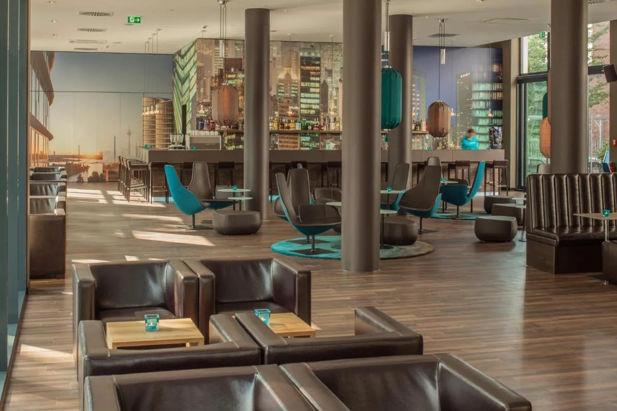 Image 3 of Motel One Düsseldorf Hauptbahnhof