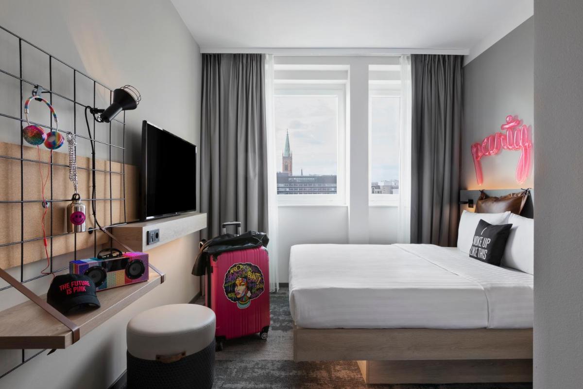 Image 6 of Moxy Duesseldorf City