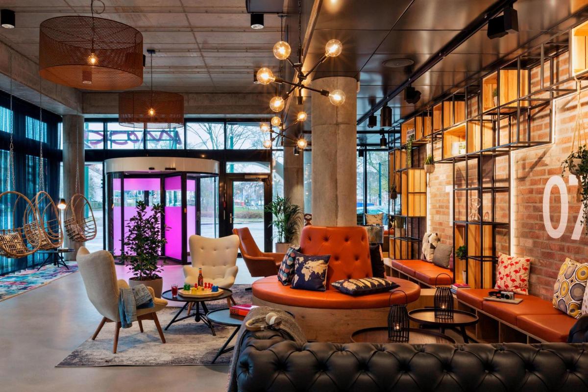 Image 4 of Moxy Duesseldorf South