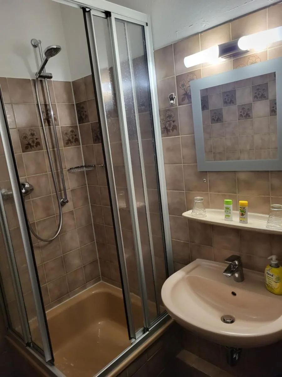 Image 1 of Näher Messe und Flughafen