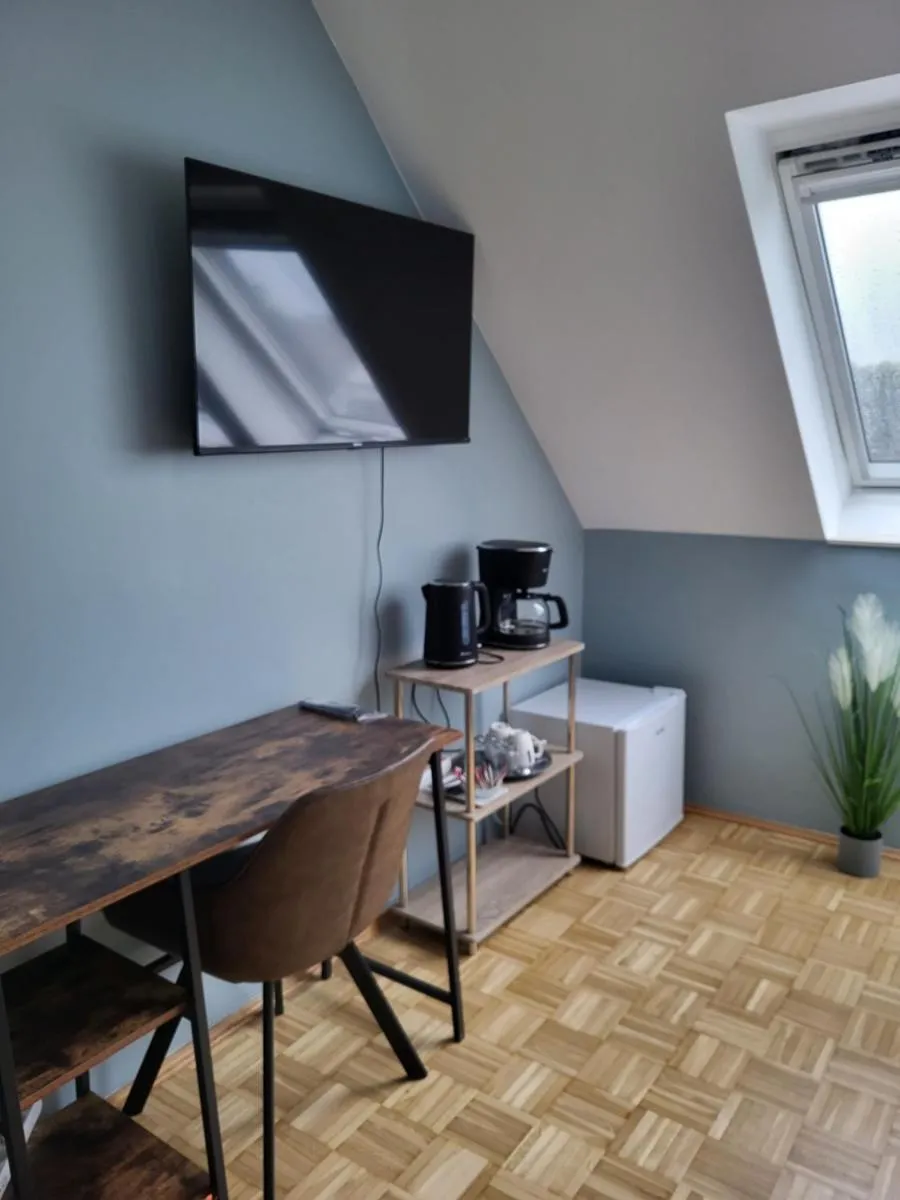 Image 2 of Näher Messe und Flughafen 3