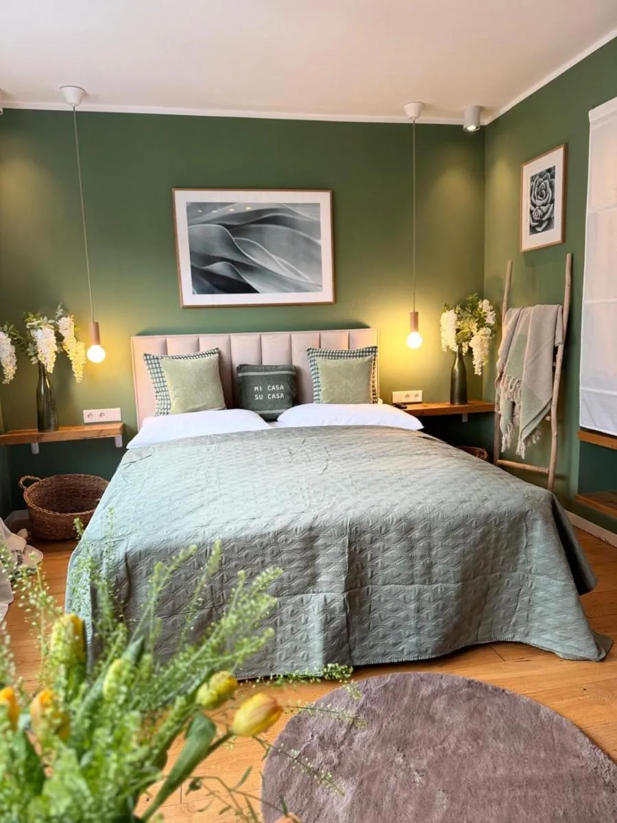 Image 3 of Nettes Appartment in Düsseldorf-Derendorf – stylisch + gemütlich