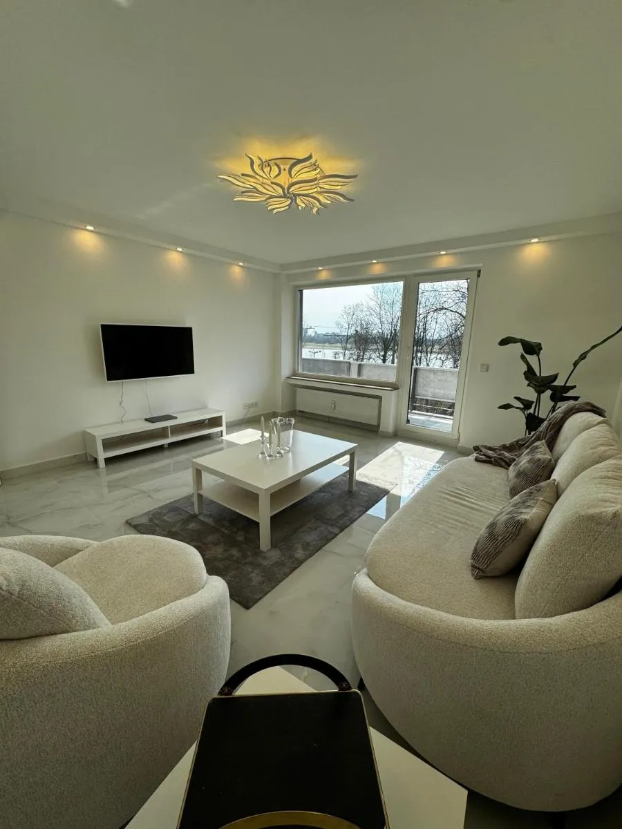 Image 4 of Rheinblick Suite oberkassel Düsseldorf