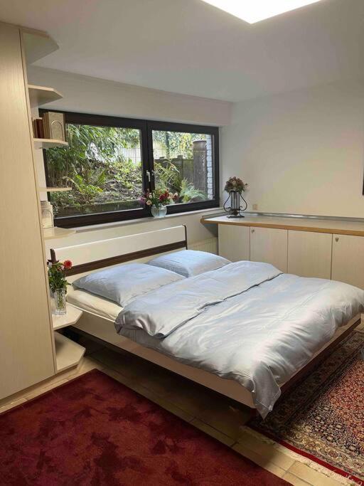Image 2 of Schöne ruhige Wohnung (42qm) in Messenähe!