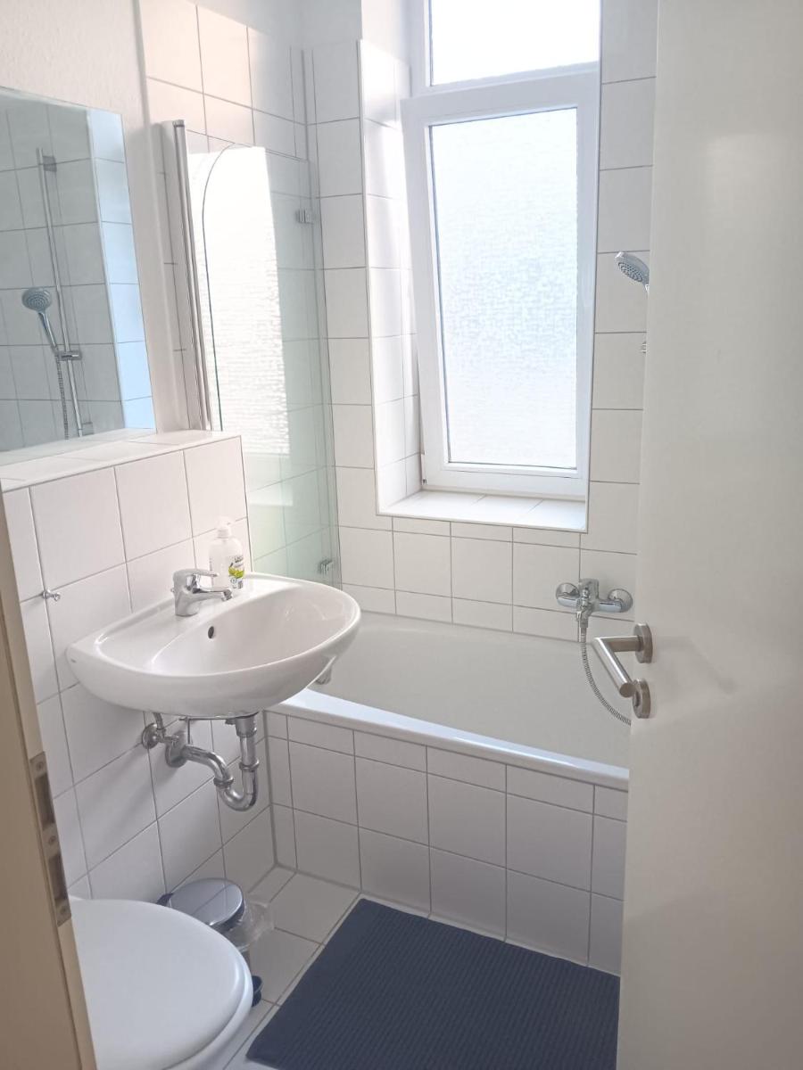 Image 4 of Spacious 70sqm apt in popular location