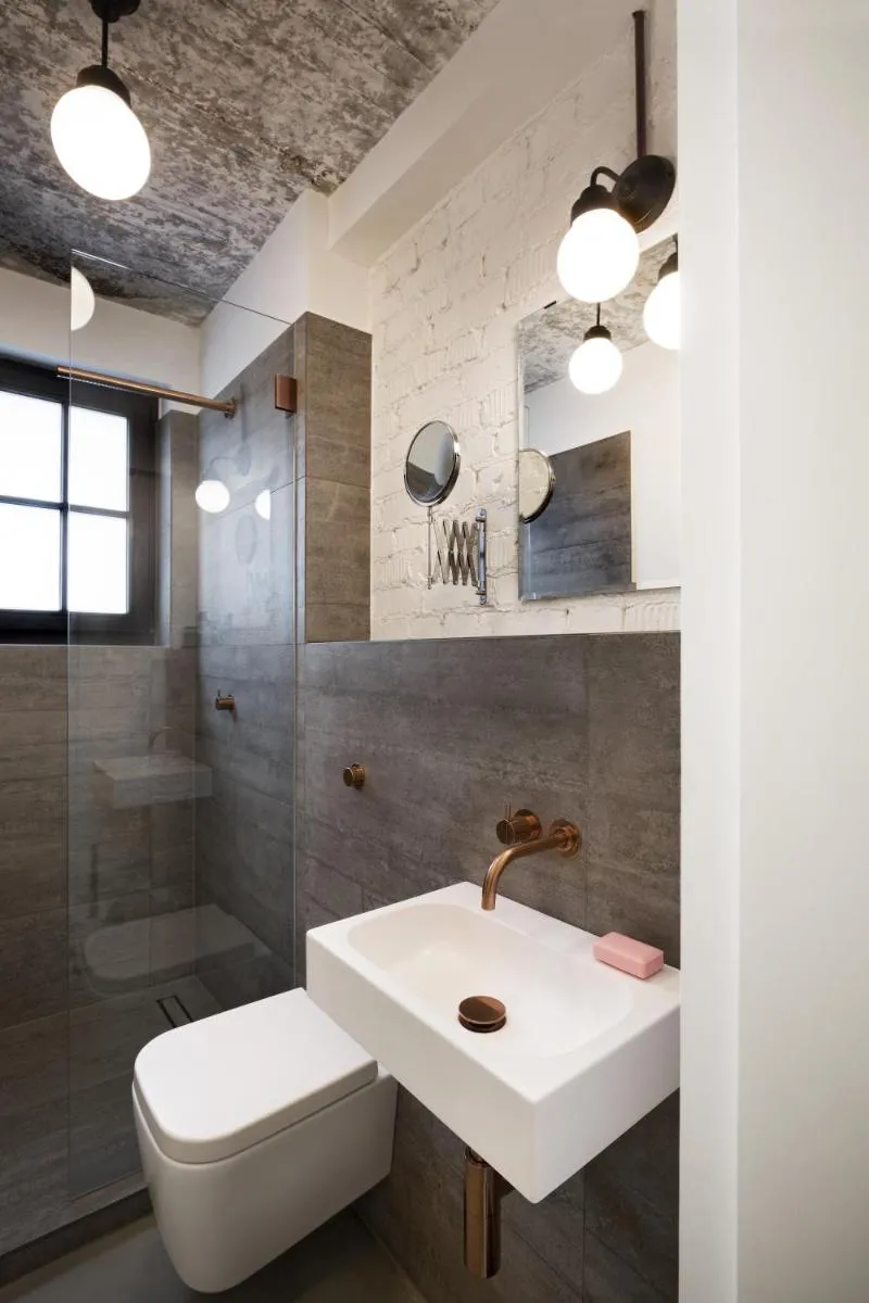 Image 5 of Square Rooms 8