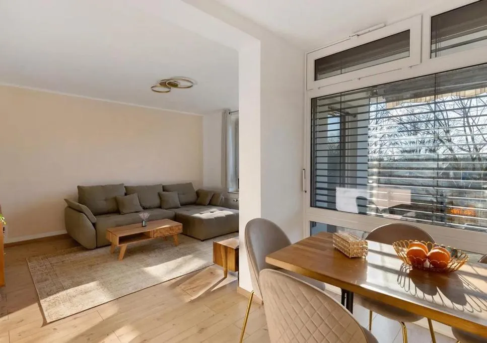 Image 3 of Stilvolle Privatzimmer im Wohnung – Top Ausstattung