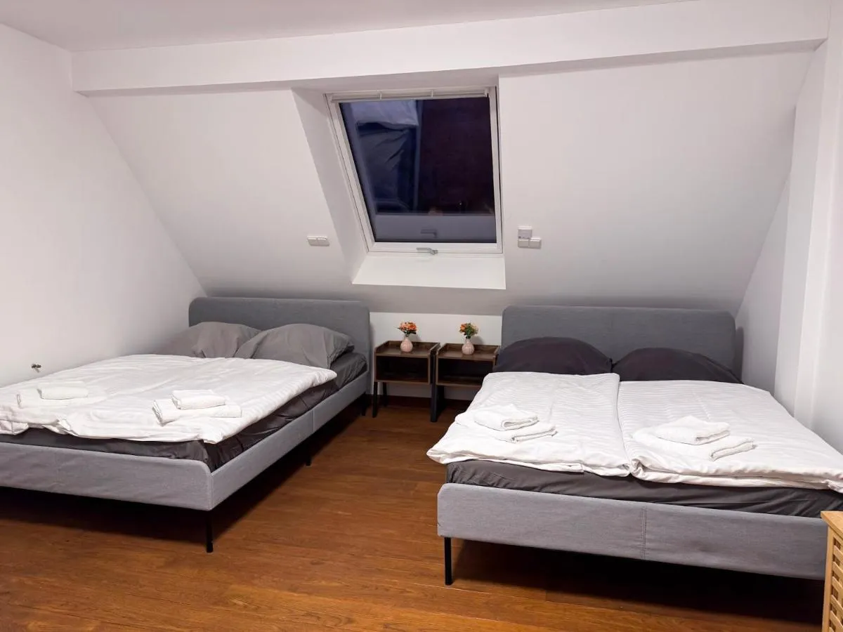 Image 1 of T&K Apartments – Komfortables Haus – 8 Zimmer – 6min zur MESSE